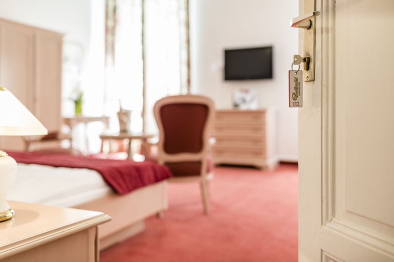 Bedroom 2, Grand Hotel Bellevue - adults only, Bolzano