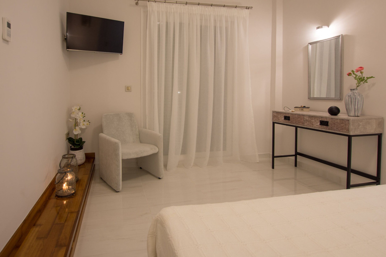 Bedroom 4, B4B Sea n' City, Ionian Islands