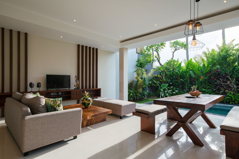 Others 3, Villa Sally, Badung