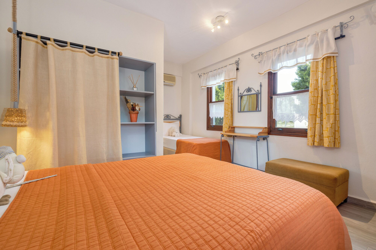 Bedroom 4, Aral Tatil Ciftligi, Bozcaada