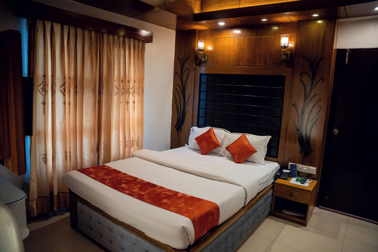 Bedroom 4, The Al Aqsa, Chittagong