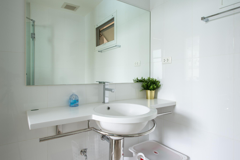 Bathroom 4, Best Pool Access Beachfront Nice Furnish 1bedroom, Cha-Am