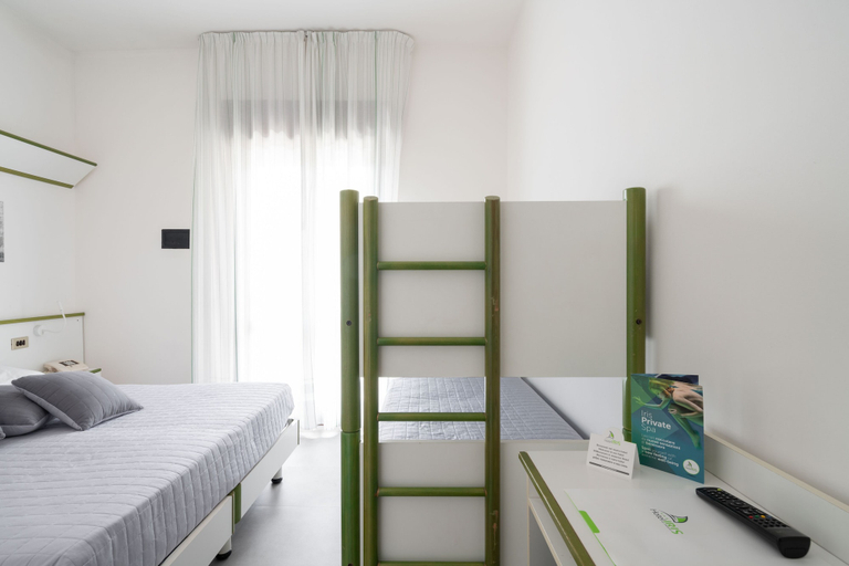Bedroom 3, Hotel Iris, Venezia