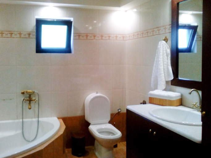 Bathroom, Rural Spacious Villa with Pool at Central Crete, Crete