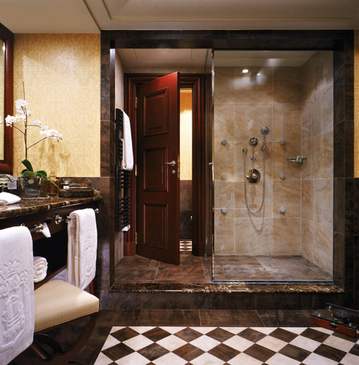 Bathroom 5, Hôtel Métropole Monte Carlo – Spa Guerlain, Monaco
