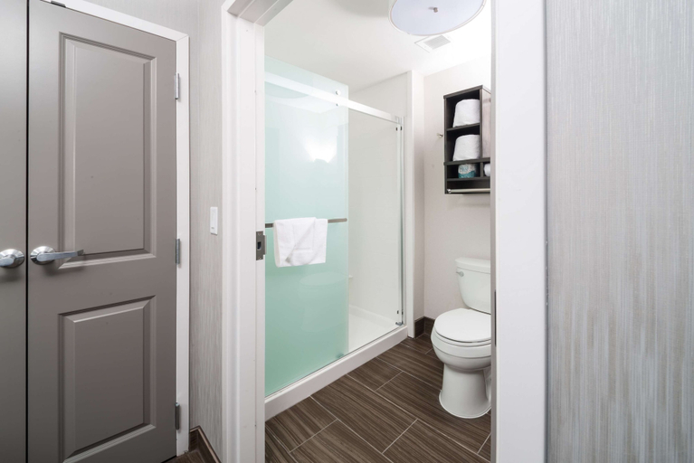 Bathroom 4, Homewood Suites by Hilton Tulsa Catoosa, Rogers