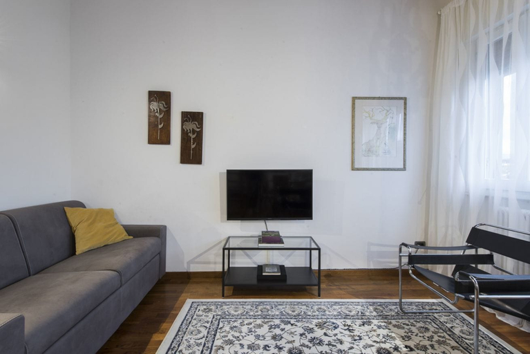 Living area 2, Il Prato di Ognissanti Loft, Florence