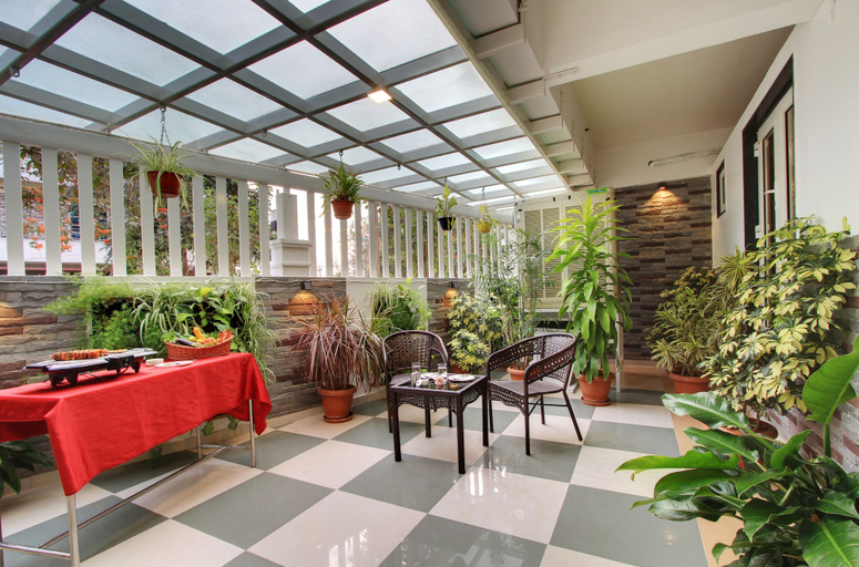 Food & Drinks 5, White Castle (Boutique Apartment Hotel), Bangalore