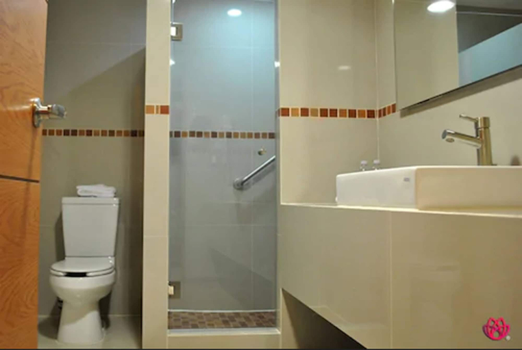Bathroom 4, Hotel y Tú, Guadalajara
