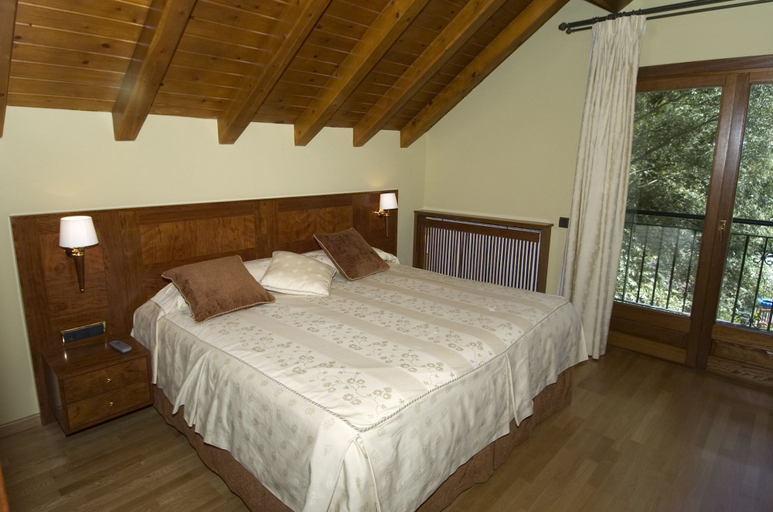 Bedroom 2, Hotel Castellarnau, Lleida