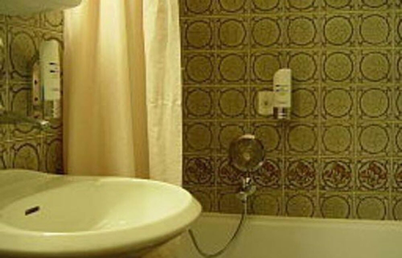 Bathroom, Hotel Gretescher Hof, Osnabrück