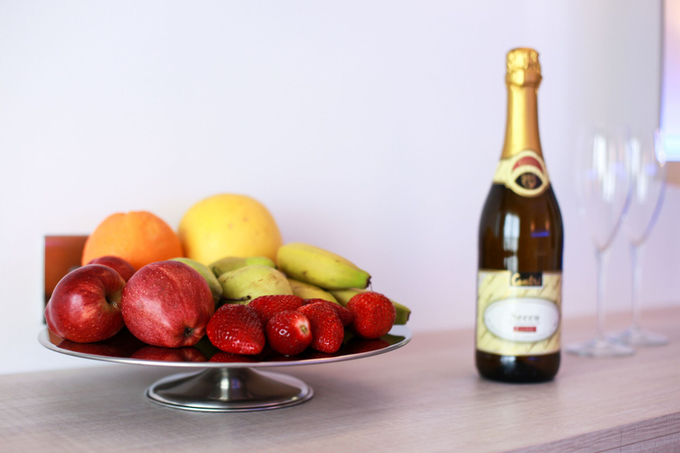Food & Drinks 5, Les Palmiers Luxury Suites, Larnaca