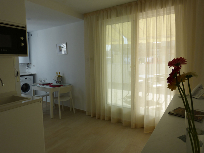 Others 5, Apartamentos Patagonia Sur, Cádiz