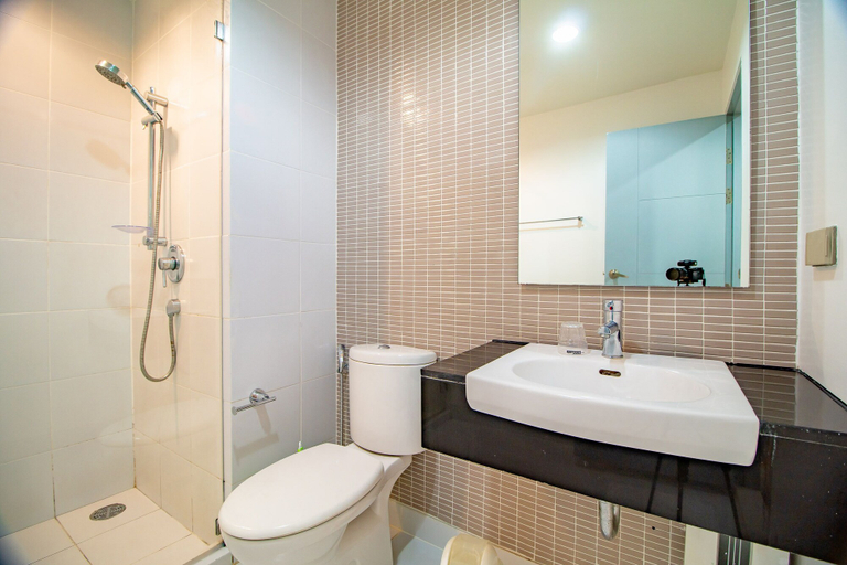Bathroom 4, Baan Sandao Beach Apartment, Hua Hin