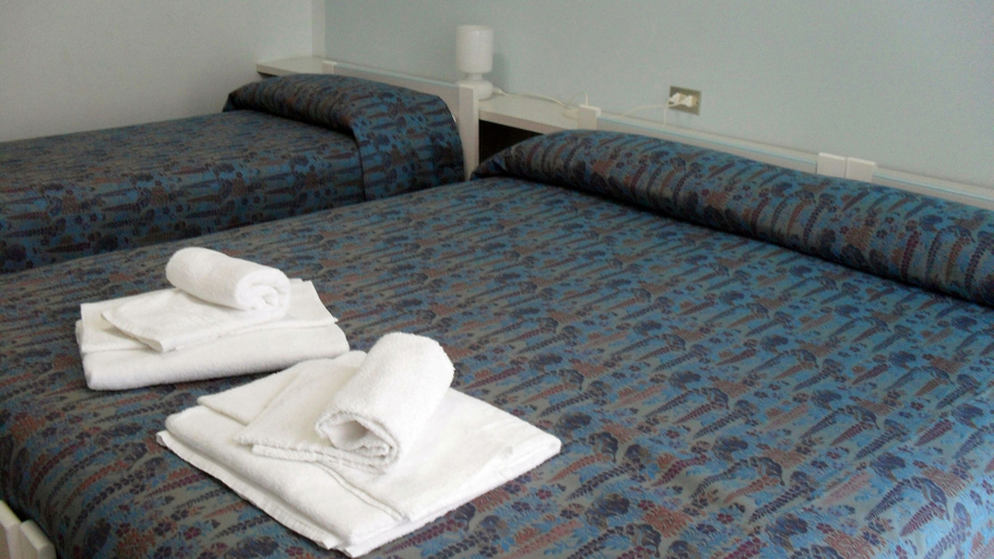 Bedroom 3, Albergo Residence Isotta, Novara