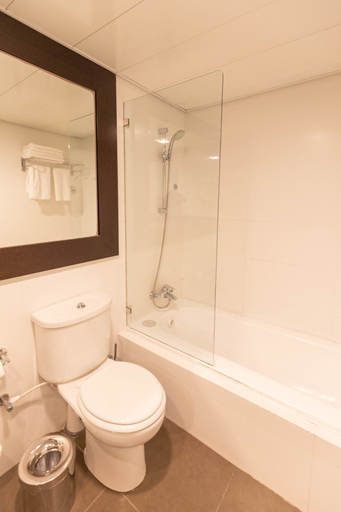 Bathroom 4, Sea Hotel