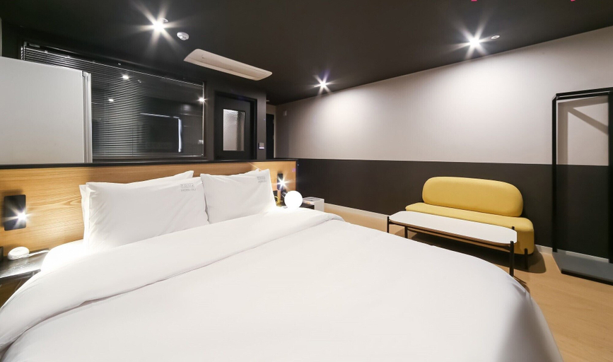 Bedroom 3, Hotel OU, Gangseo