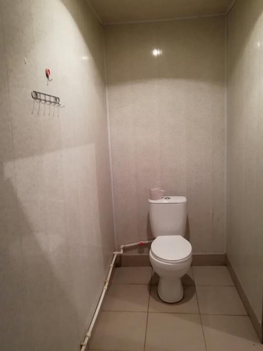 Bathroom 2, Meghri Inn