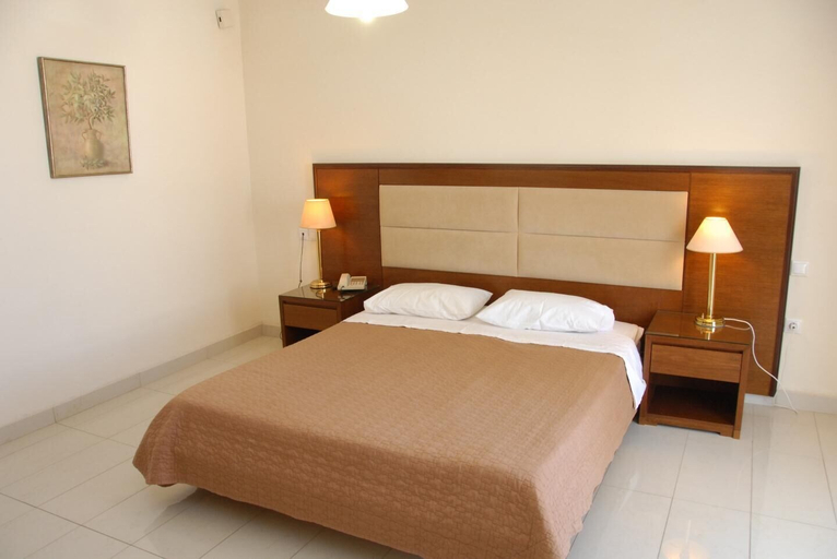 Bedroom 3, Paleos Apartments, South Aegean