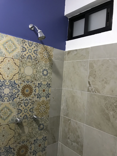 Bathroom 5, Hotel Plaza Amalia, Tuxtla Gutiérrez