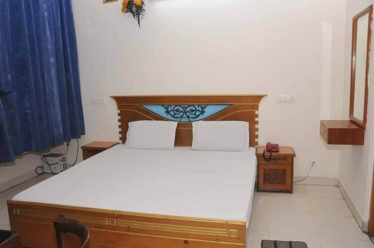 Bedroom 5, Hotel City Plaza 3, Chandigarh