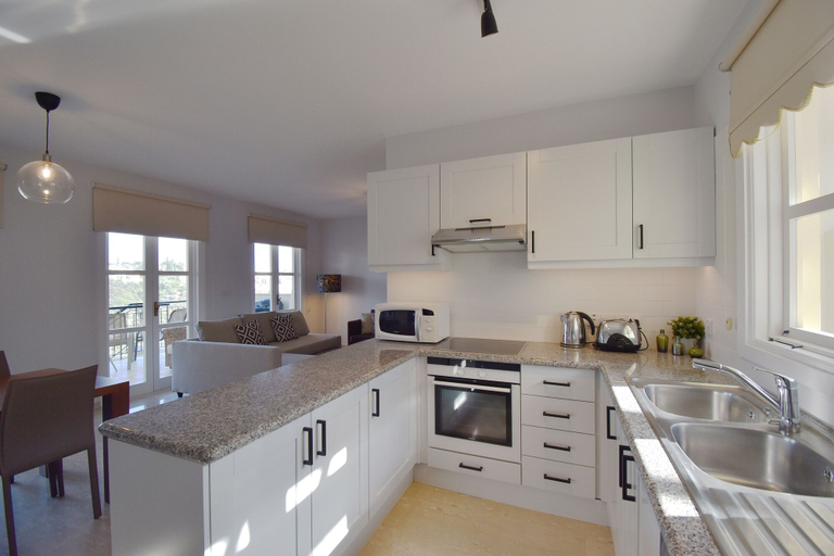 Others 4, Apartment U3 - Avdimou