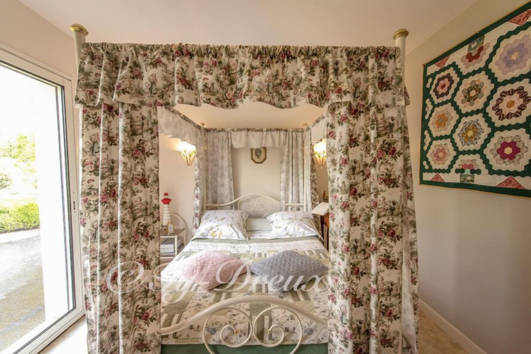 Bedroom 4, ty dreux, Finistère