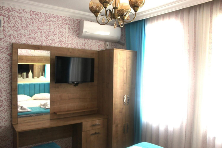 Bedroom 3, Megaron Hotel, Fatih