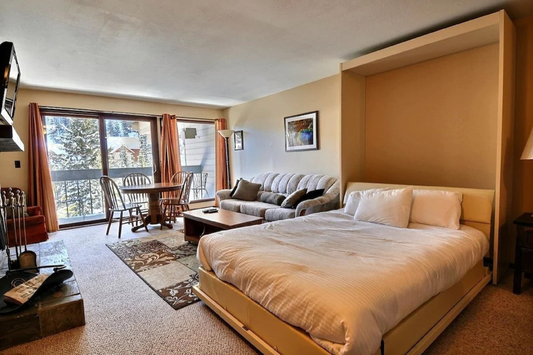 Bedroom 3, Vacation Rentals at Big Sky Resort, Madison