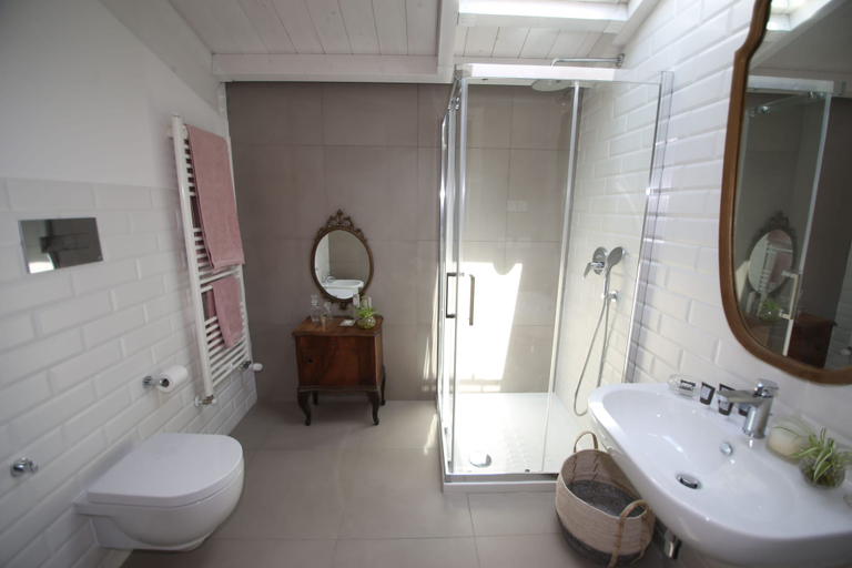 Bathroom 5, Don Alfredo, Taranto