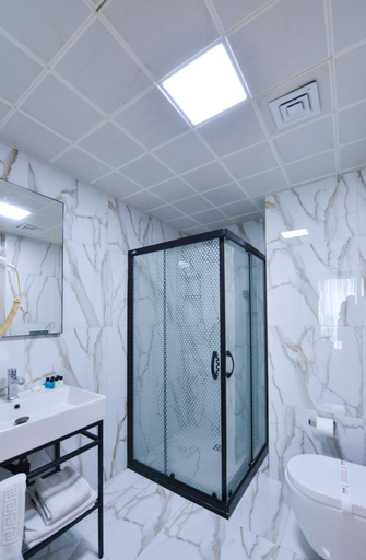 Bathroom 5, Istport Hotel, Arnavutkoy