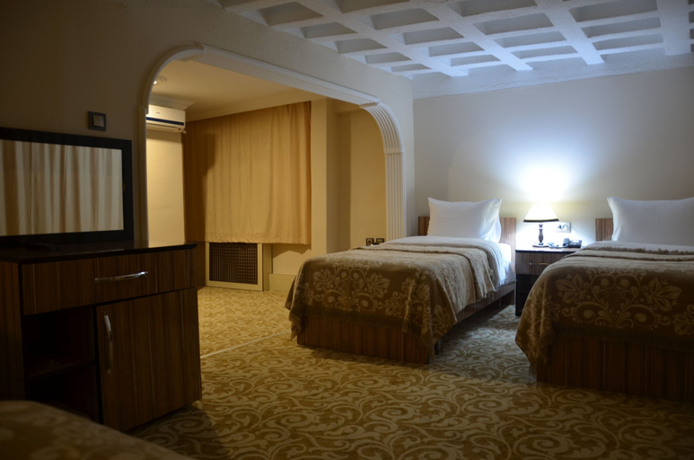 Bedroom 4, Hisar Hotel, Gemlik