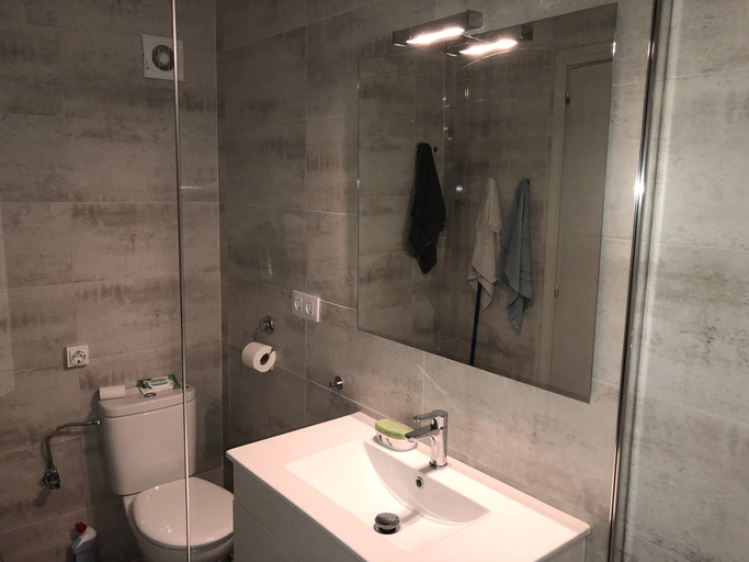 Bathroom 3, Apartamento Inmobahia - BI - 67, Girona