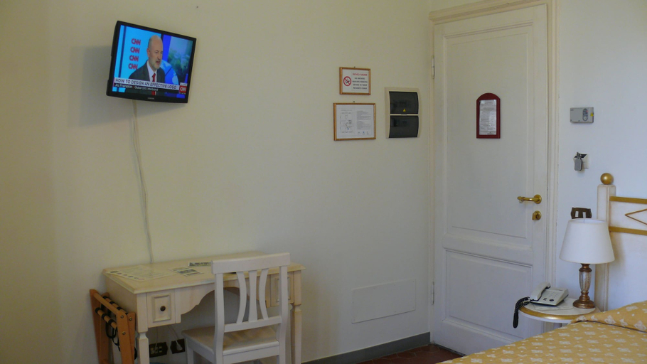 Bedroom 2, Residence Michelangiolo, Florence