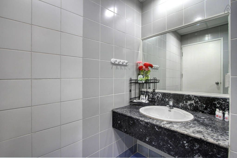 Bathroom 5, Patong Tower By United 21 Thailand, Phuket Island