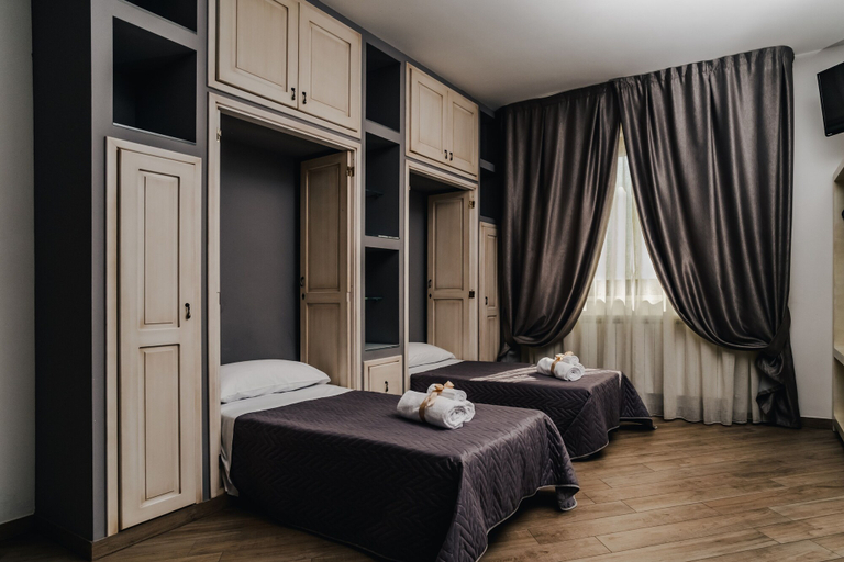 Bedroom 4, Holiday Gli Archi, Brindisi