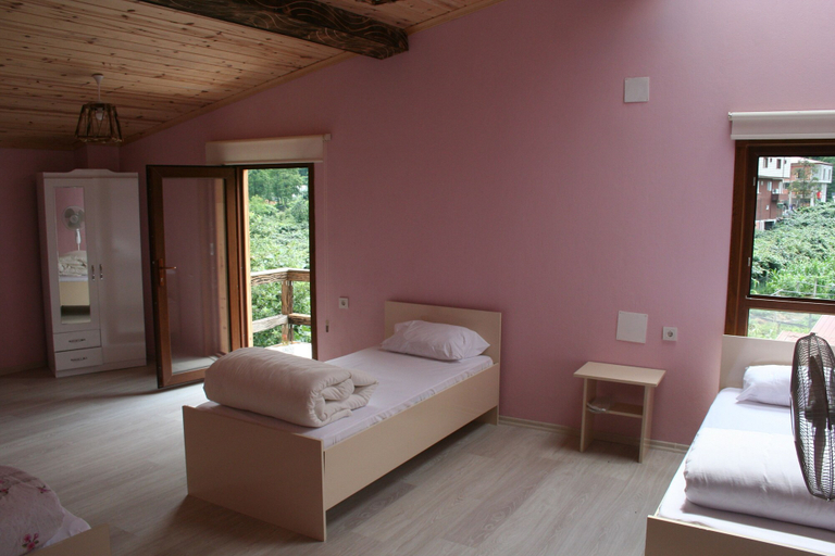 Bedroom 5, Livadi Hotel, Ardeşen