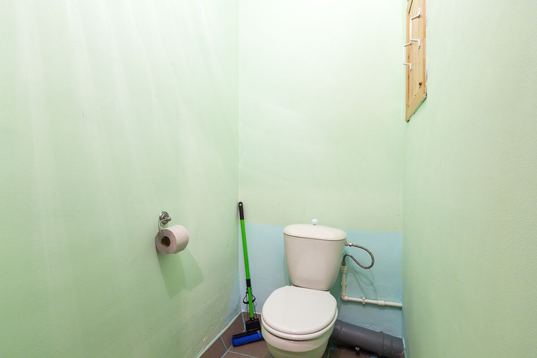 Bathroom 2, Dobriye Sutki - G Vaerennikova 2, Podol'skiy rayon