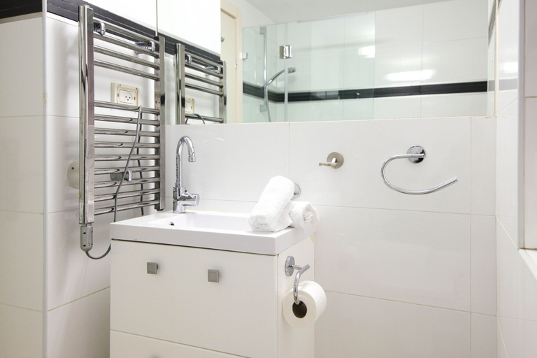 Bathroom 4, 108 - King David Residence - Jerusalem-Rent, Jerusalem