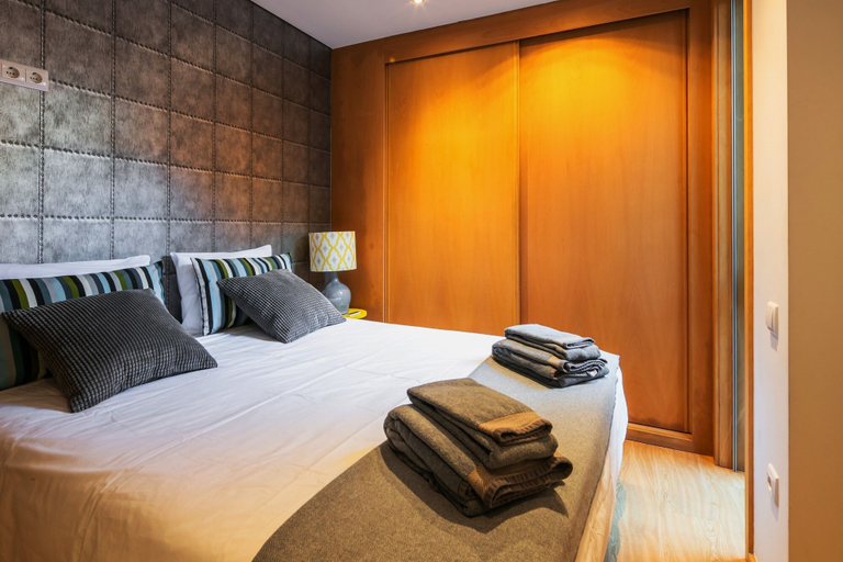 Bedroom 5, North Star Flats - Ribeira & Cellars, Vila Nova de Gaia