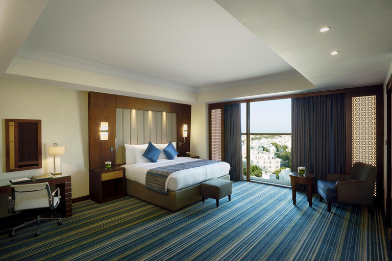 Bedroom 3, Royal Tulip Muscat, Bausher