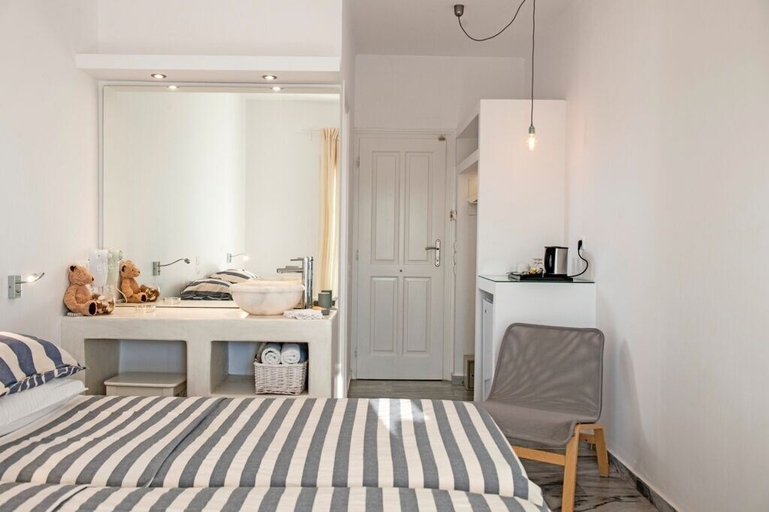 Bedroom 3, Margarita Studios Ambelas, South Aegean