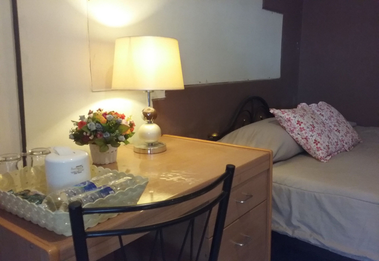 Bedroom 5, Srisin Guesthouse, Muang Udon Thani