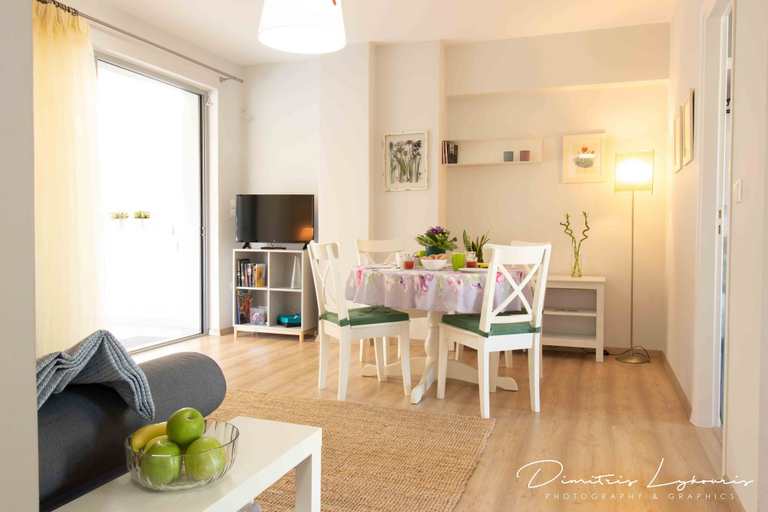 Others 3, Beautiful and Spacious Apartment - Athens DownTown, Attica