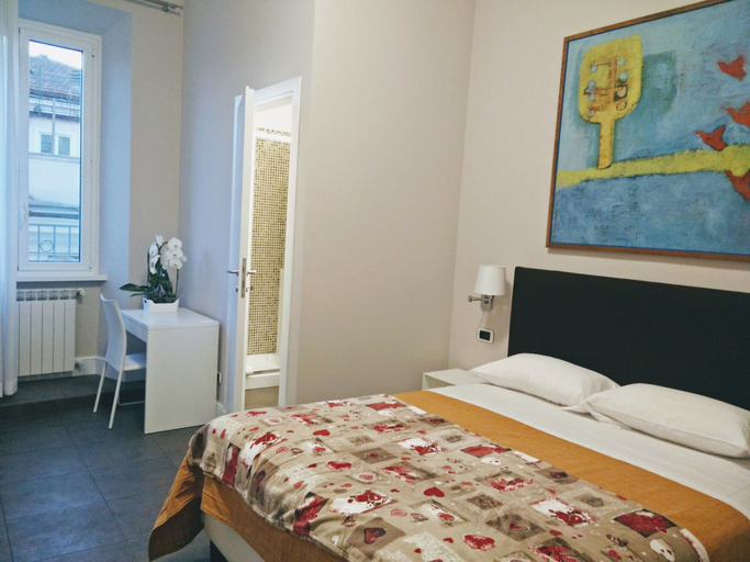 Bedroom 3, Guest House Cavour 278, Roma
