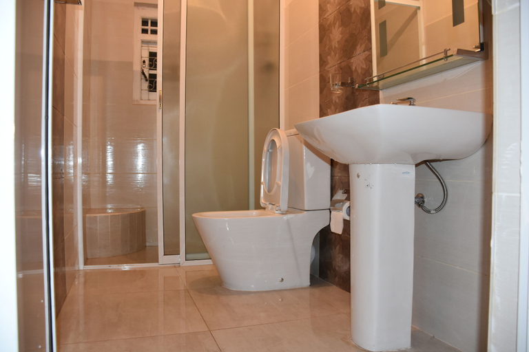 Bathroom sink 2, Gunda's Holiday Home, K.F.G. & G. Korale