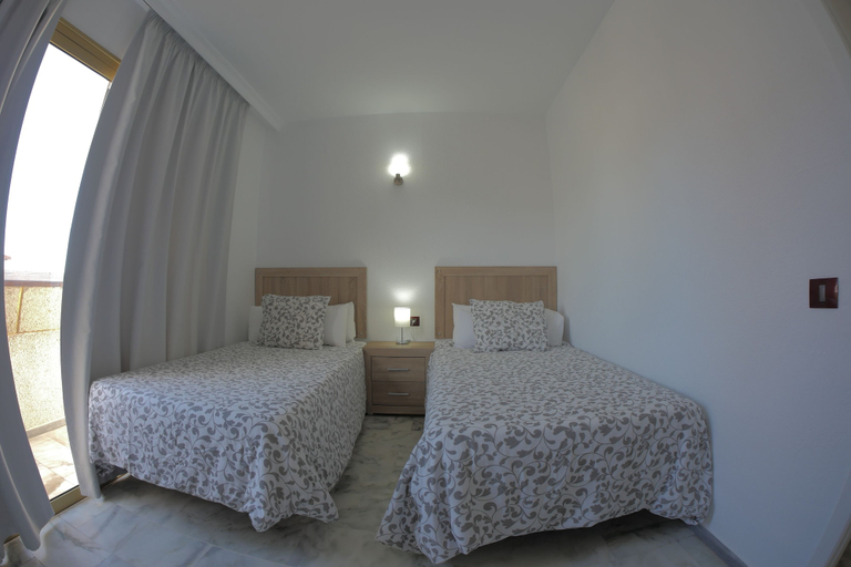 Bedroom 3, Apartamentos Pirámides, Santa Cruz de Tenerife