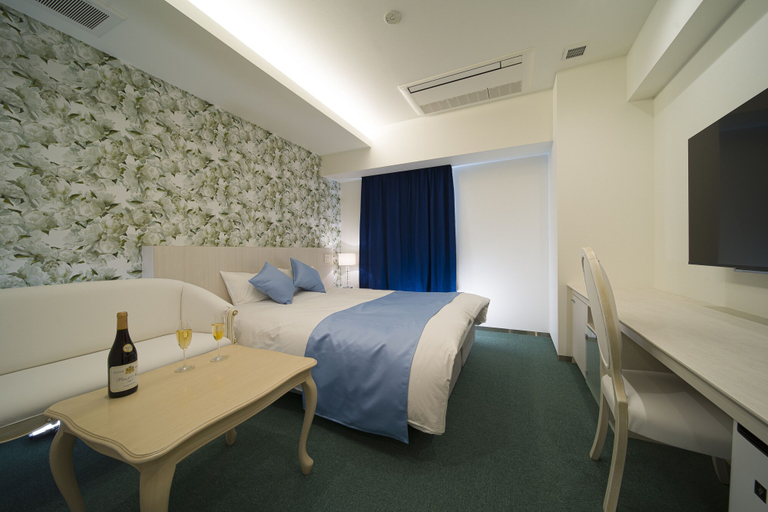 Bedroom 2, La Scala, Wakayama