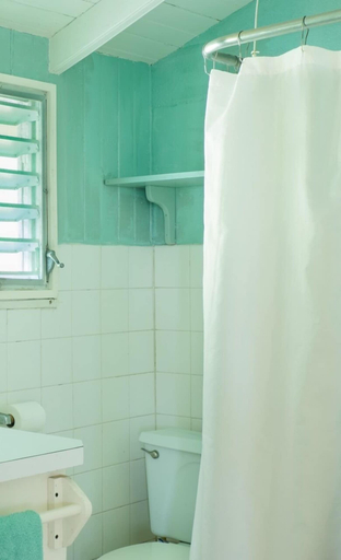 Bathroom 3, Retreat Plantation House