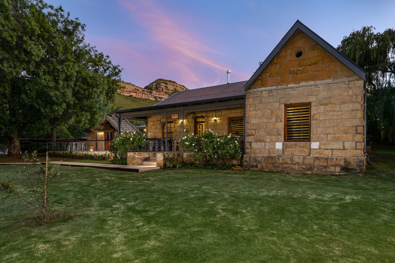 Exterior & Views 2, Kiara Lodge, Thabo Mofutsanyane